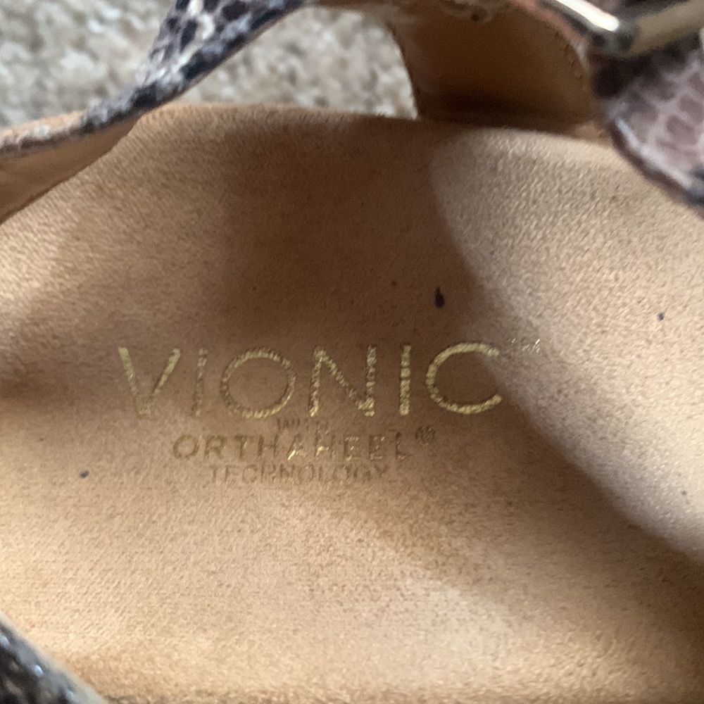 Sandals - Picture 5 of 5